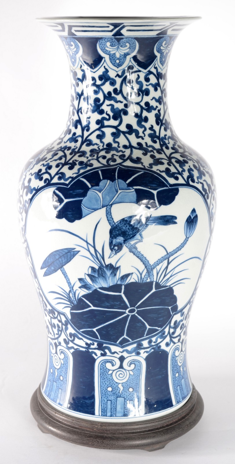 Vaso de porcelana oriental azul e branco, decorada com pássaros e... - foto 3 de 7