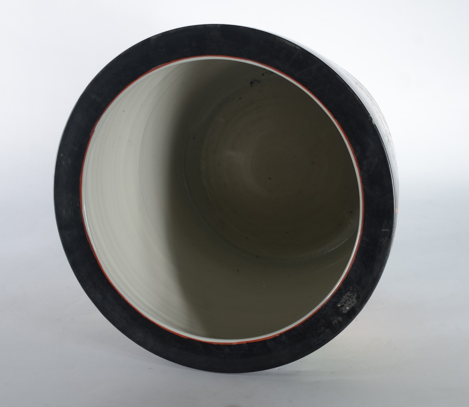 Cachepot de porcelana oriental, decorado com frutos e folhagens em... - foto 3 de 5