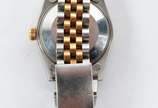 Rolex (1905),  - Relógio Oyster Perpetual - Date - pulseira em aço e ouro, automático. Funcionando. Diâmetro da caixa: 31 milímetros. Obs. O relógio apresenta uma plac