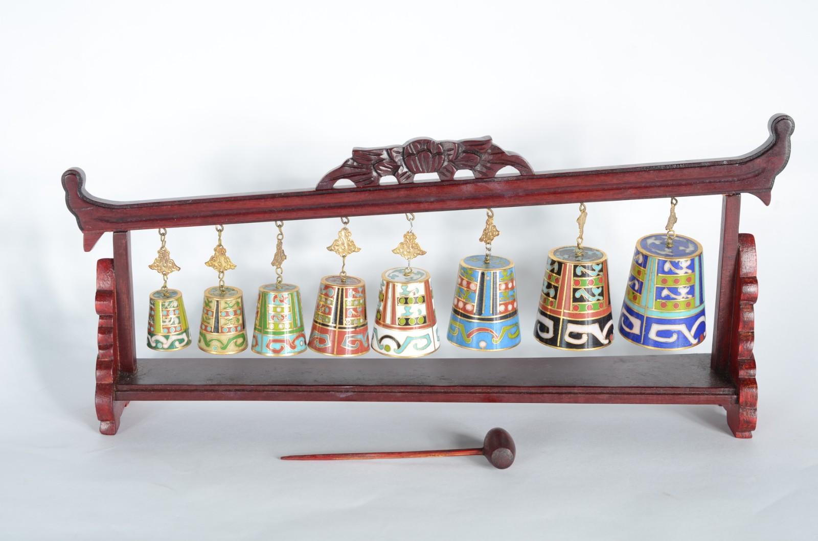 Conjunto com "sinos" pequenos de cloisoné chines. - foto 1 de 6