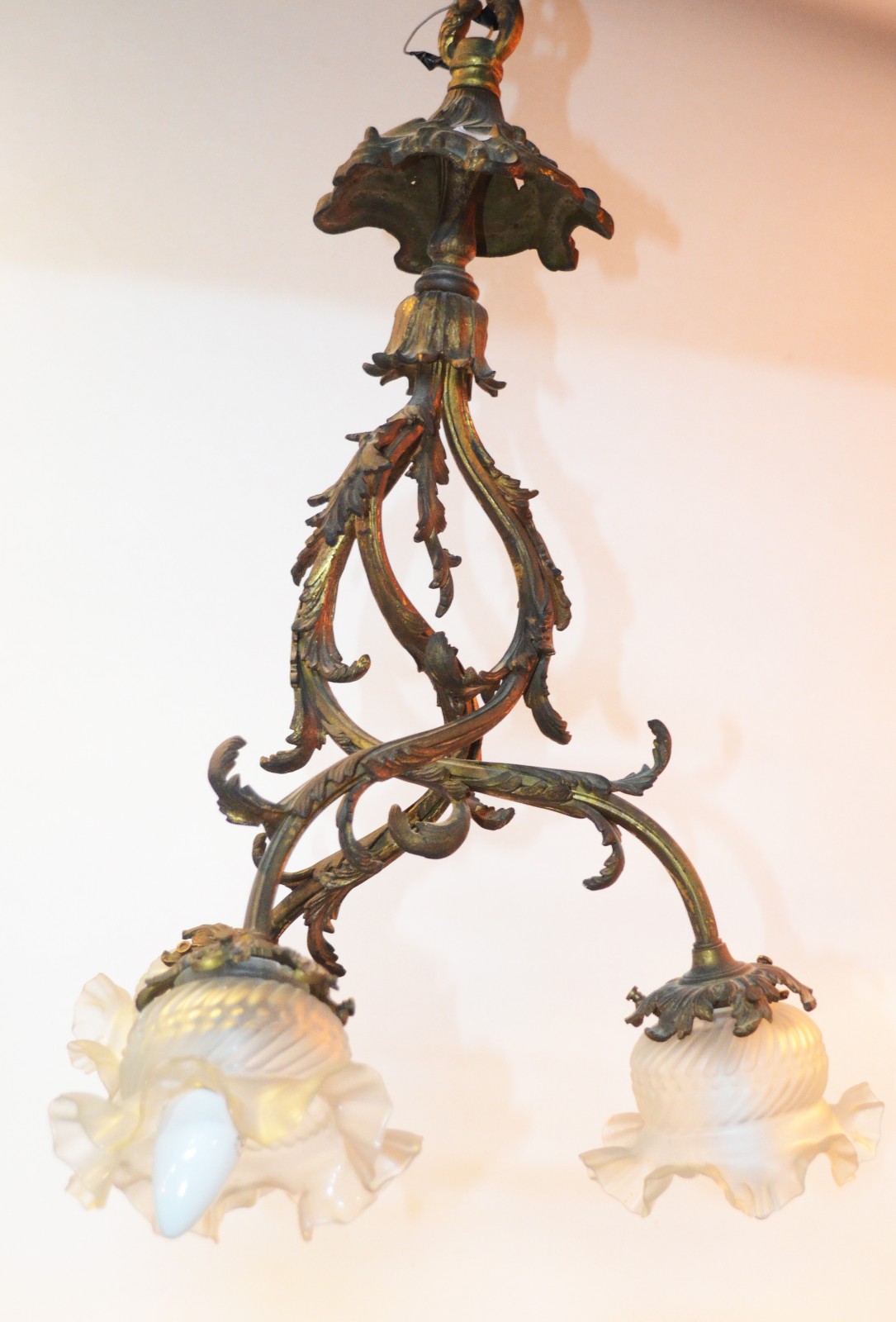 Lustre de cristal e metal. - foto 1 de 3