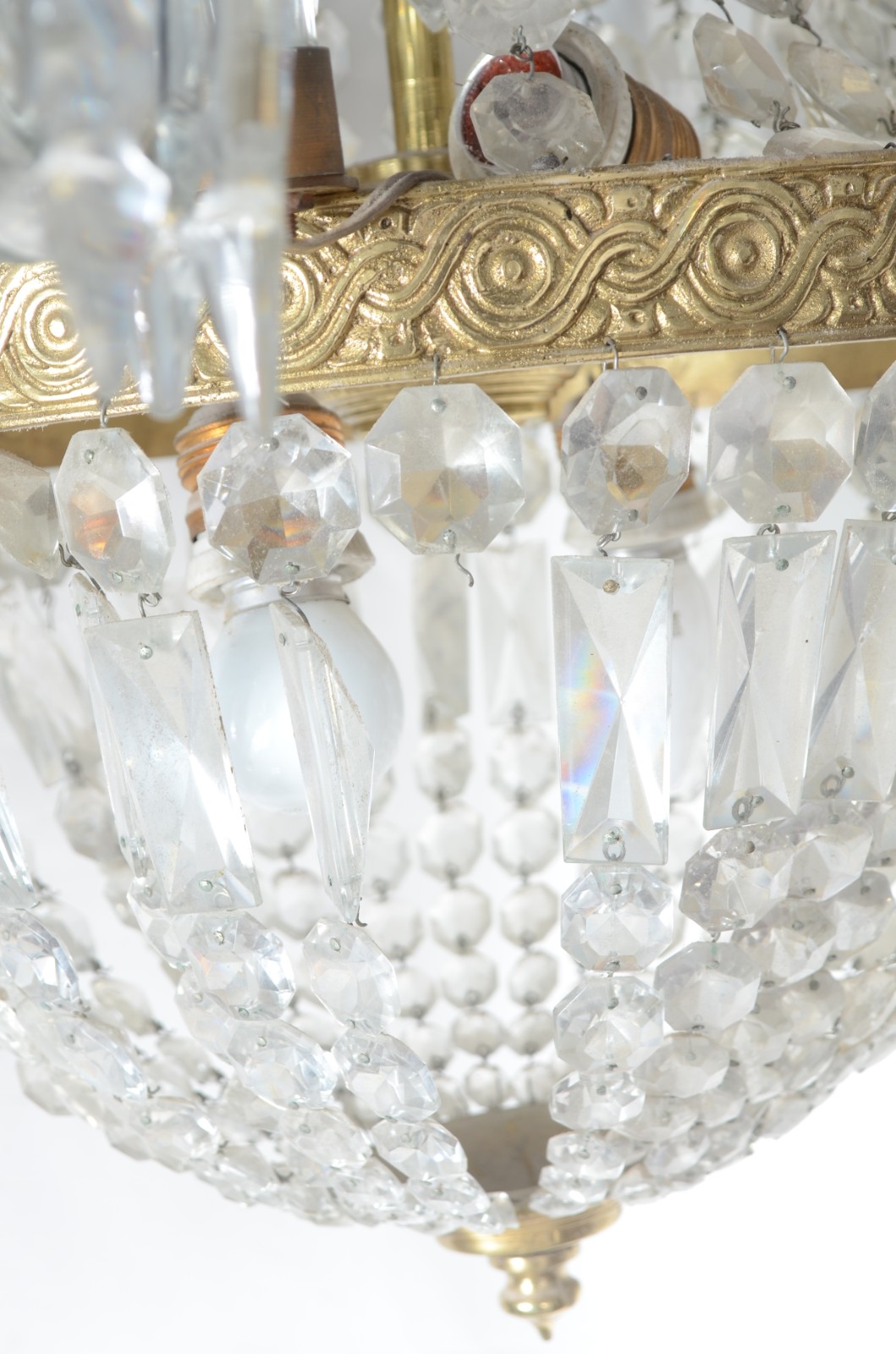 Lustre para 8 luzes de cristal com mangas, contas e pingentes... - foto 3 de 6