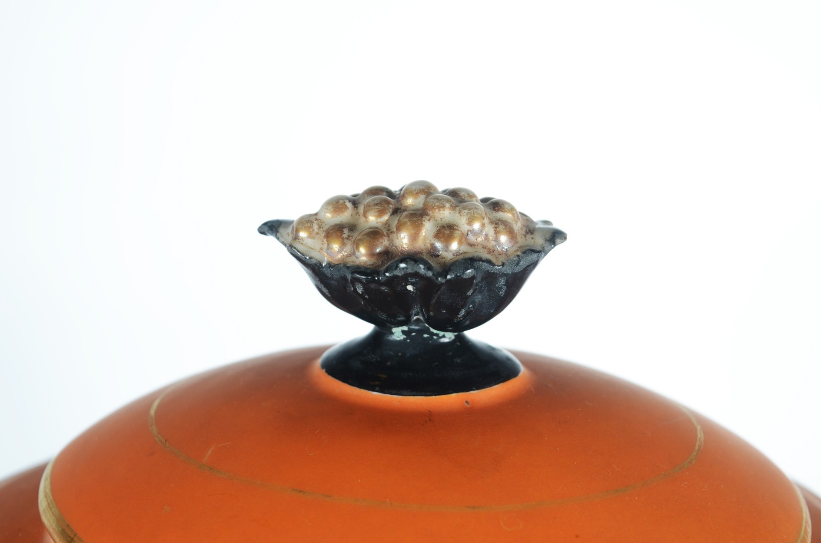 Ânfora de porcelana francesa Velho Paris, decorada com pequenos... - foto 6 de 9