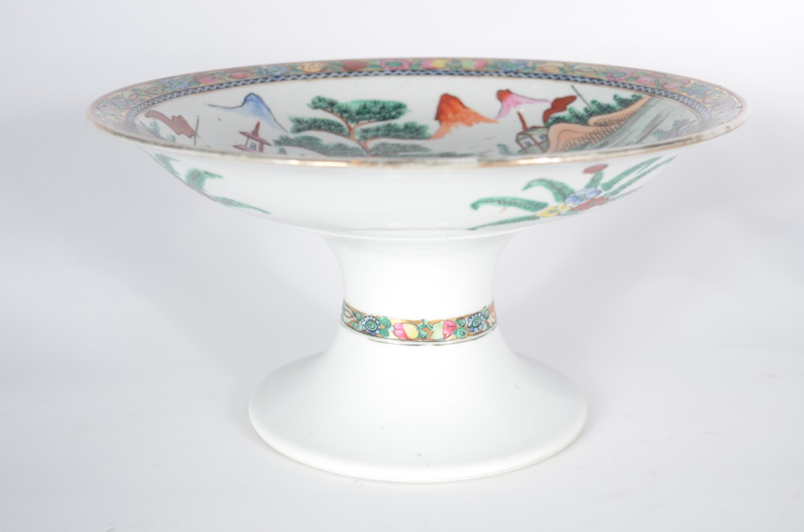 Serviço de jantar, chá e café de porcelana oriental, decorado com... - foto 10 de 10