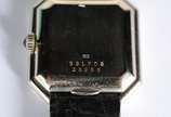 Baume & Mercier (1830),  - Relógio de pulso com mostrador de ouro branco, no estojo. Máquina parada. Media do mostrador: 20 mm.