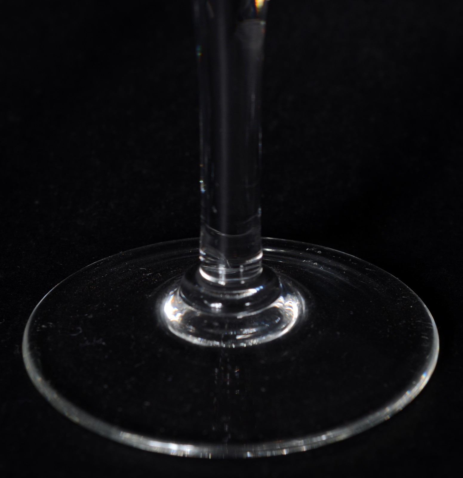 Serviço de cristal, composto de: 12 taças para champagne, 12 taças... - foto 4 de 5