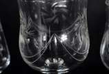Serviço de cristal, composto de: 12 taças para ... - Serviço de cristal, composto de: 12 taças para champagne, 12 taças água, 12 taças para vinho branco, 11 taças para vinho tinto, 10 taças para li...