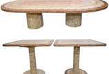 Conjunto de mesa de centro e par de mesas later... - Conjunto de mesa de centro e par de mesas laterais com mosaicos de "pedra".