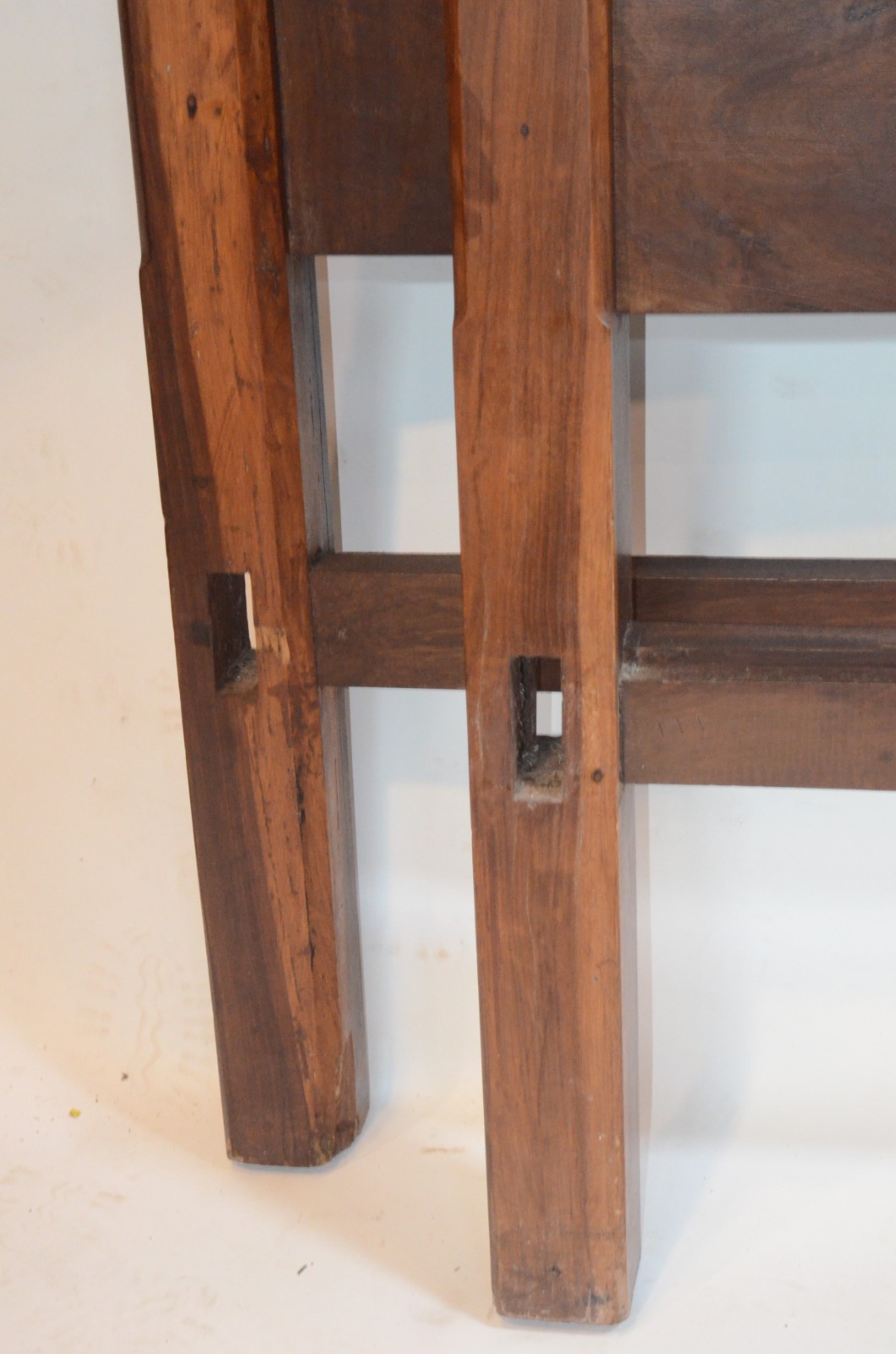 Antiga cama de casal de madeira nobre, possivelmente francesa... - foto 4 de 7