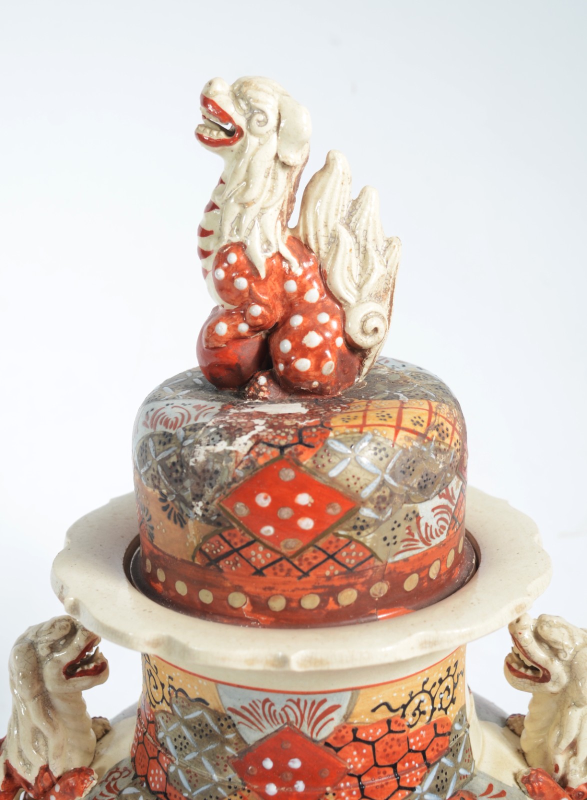 Potiche de cerâmica japonesa Satzuma, decorada com figuras de... - foto 2 de 8