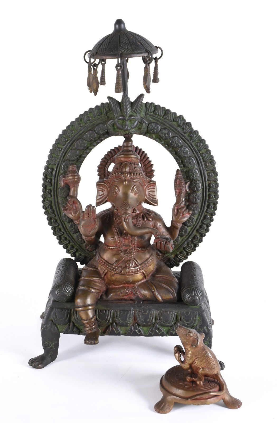 Antigo grupo escultórico representando Ganesha repousada em trono com... - foto 1 de 7