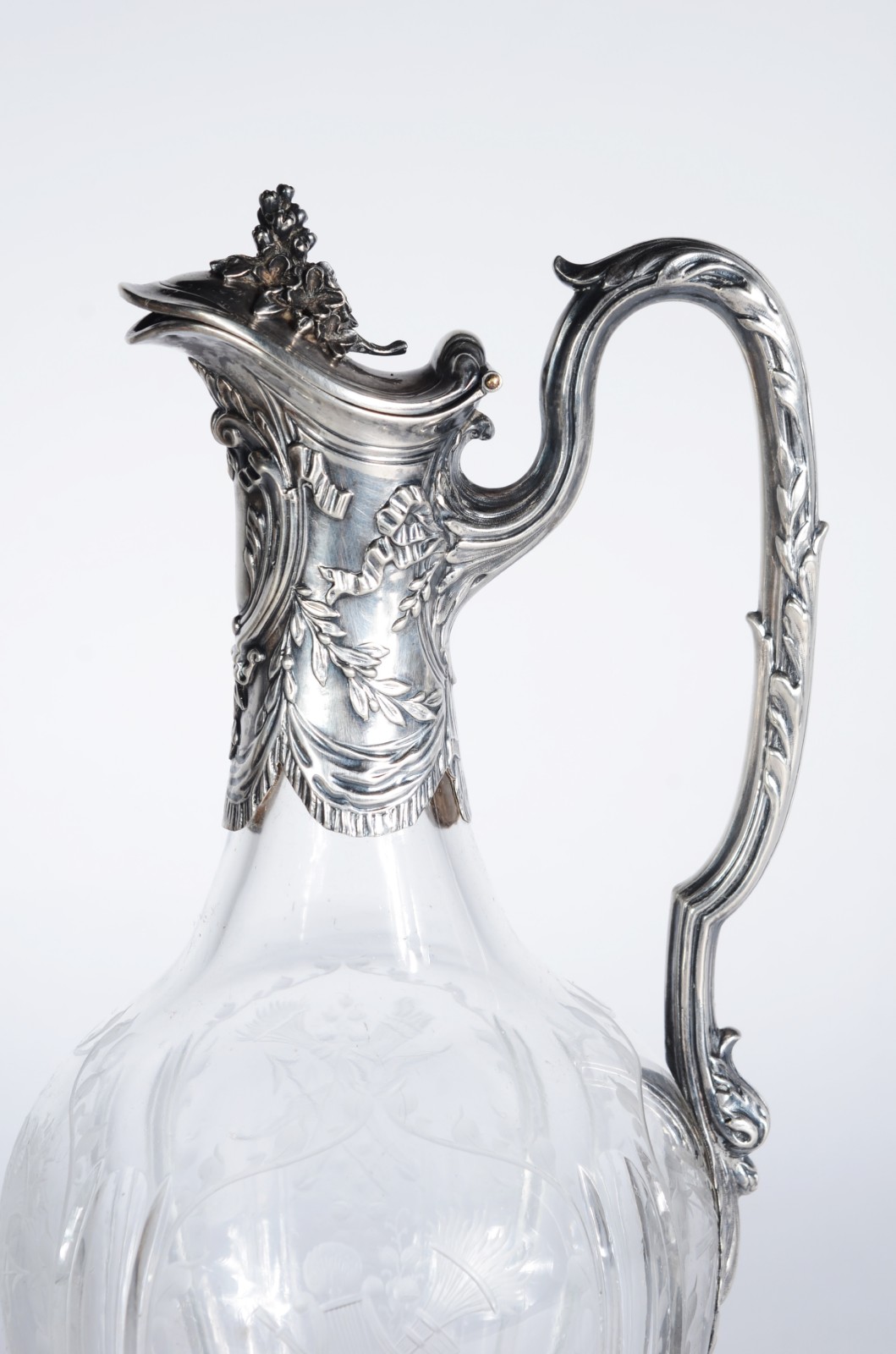 Jarra (Claret Jug) de cristal lapidado com base, alça, guarnição e... - foto 2 de 9