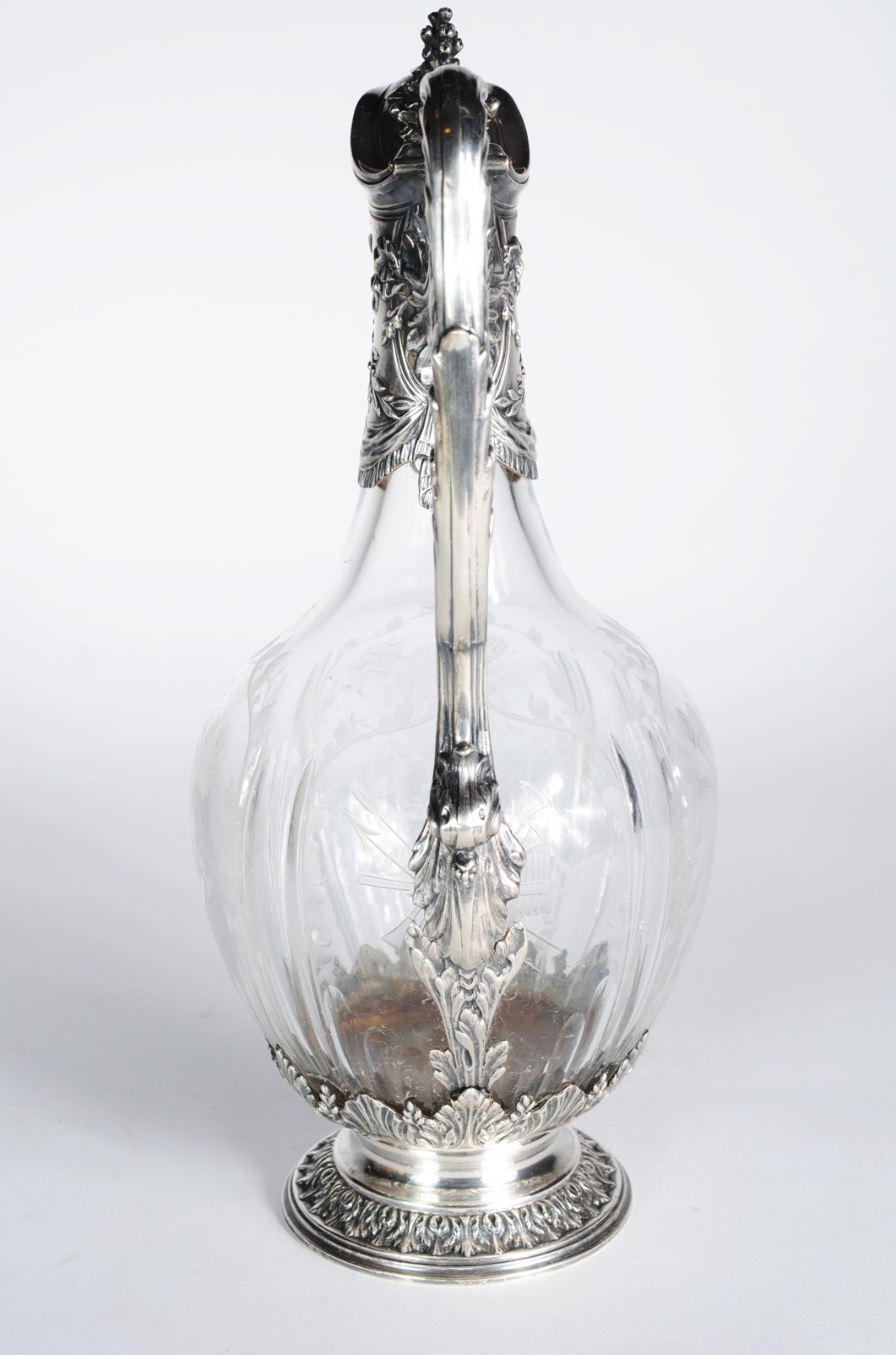 Jarra (Claret Jug) de cristal lapidado com base, alça, guarnição e... - foto 6 de 9