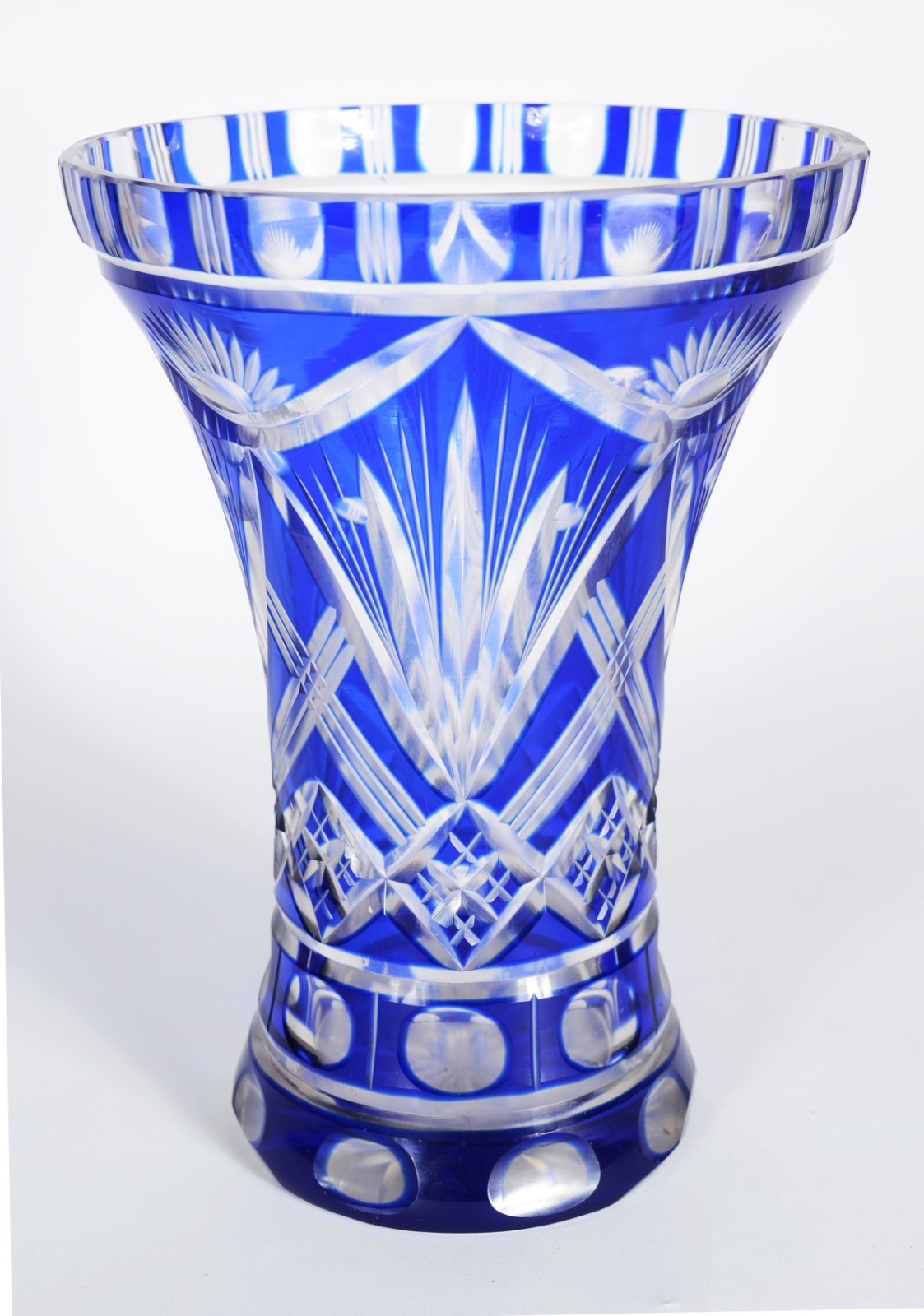 Vaso de cristal doublé azul lapidado. - foto 1 de 3