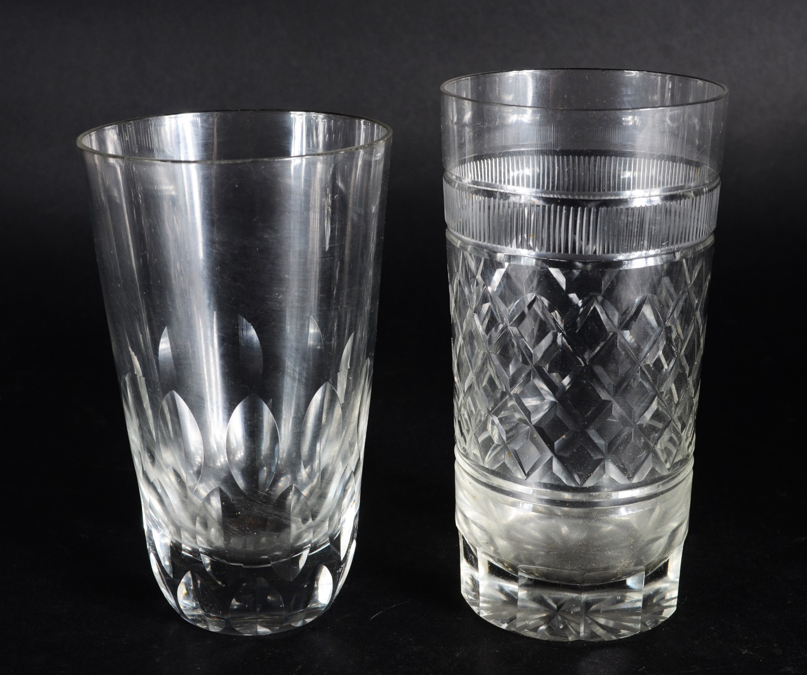 Conjunto de cristal com 6 copos longos lapidados e 5 copos longos com... - foto 2 de 3