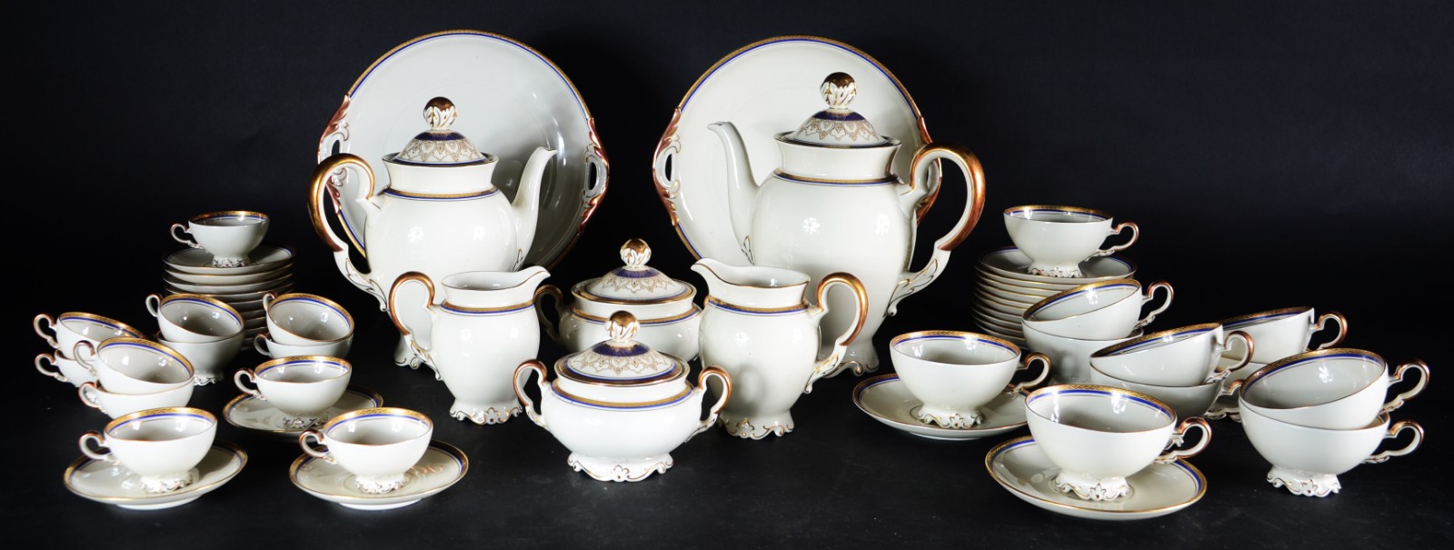 Aparelho de jantar, chá e café de porcelana alemã Furstenberg, na cor... - foto 4 de 11