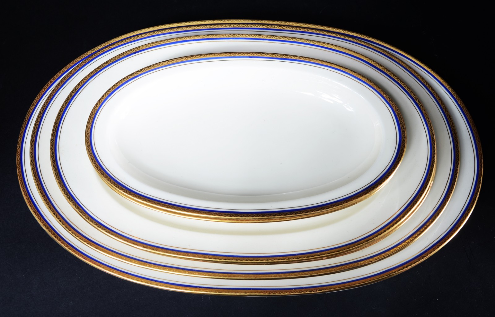 Aparelho de jantar, chá e café de porcelana alemã Furstenberg, na cor... - foto 11 de 11