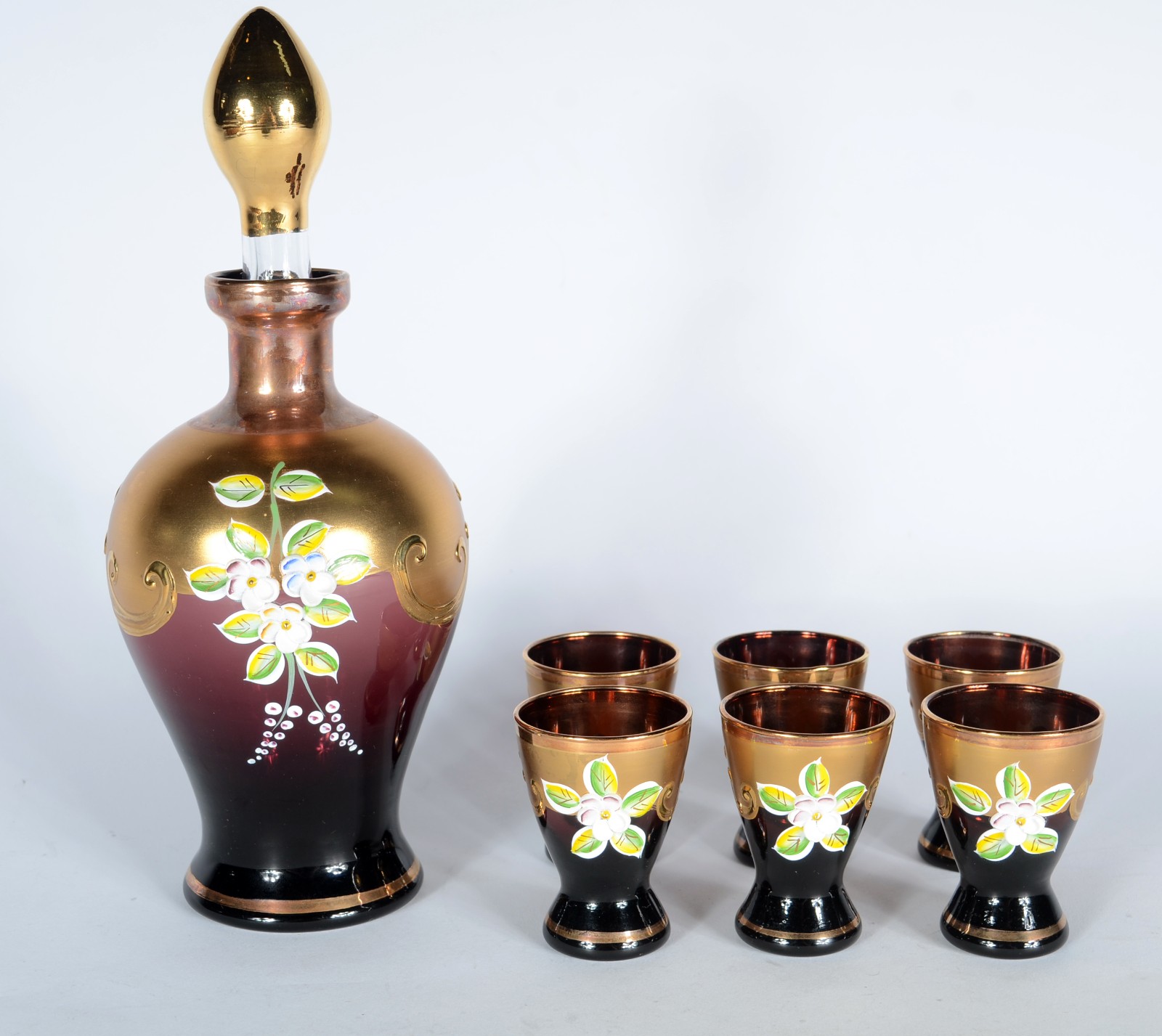 Conjunto para licor de vidro veneziano na cor rubi com detalhes... - foto 1 de 6