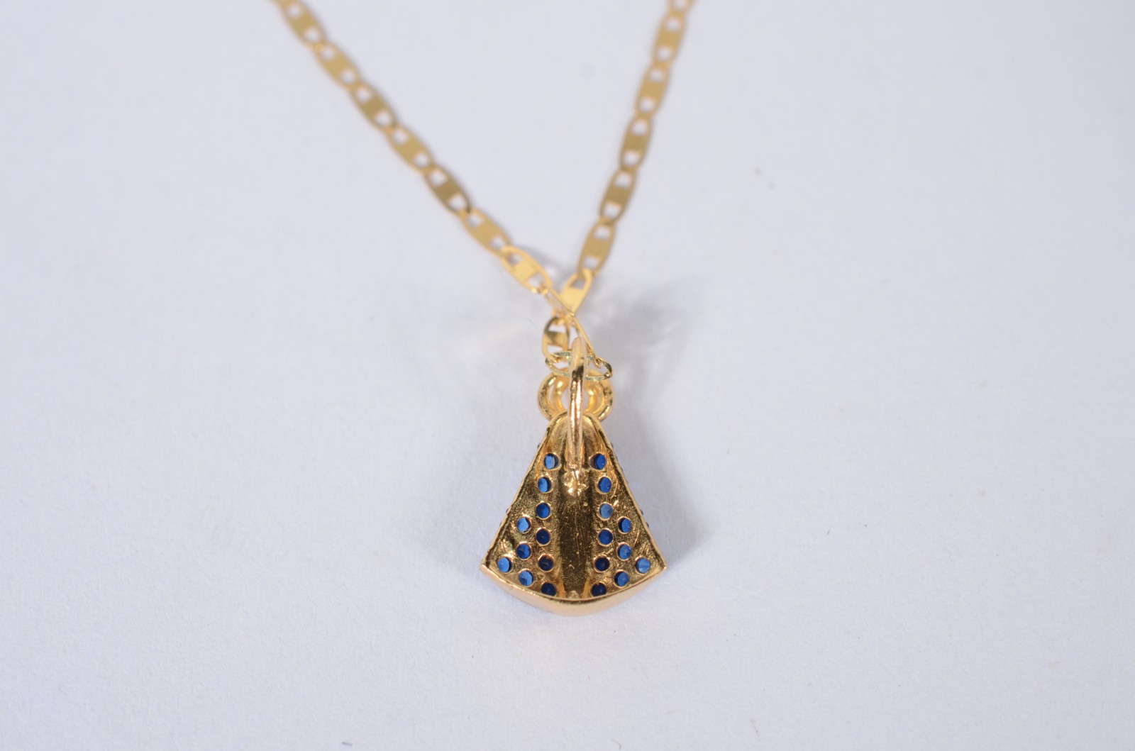 Colar com pendente de Nossa Senhora Aparecida de ouro 18 k... - foto 3 de 6