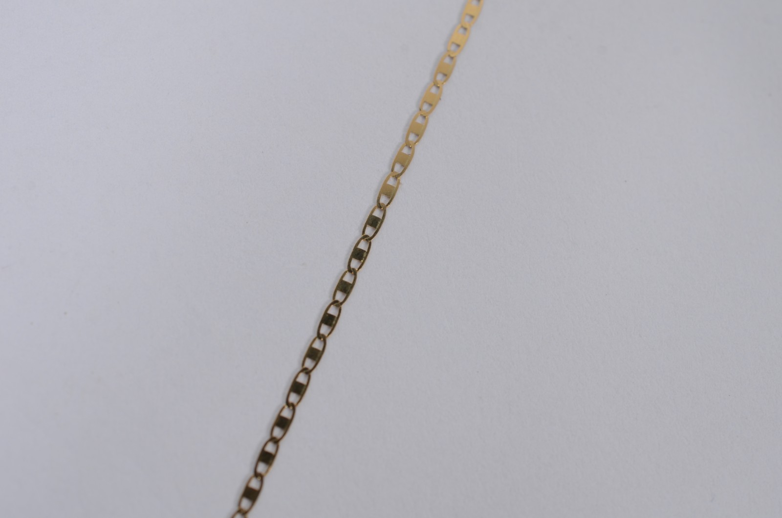 Colar com pendente de Nossa Senhora Aparecida de ouro 18 k... - foto 4 de 6