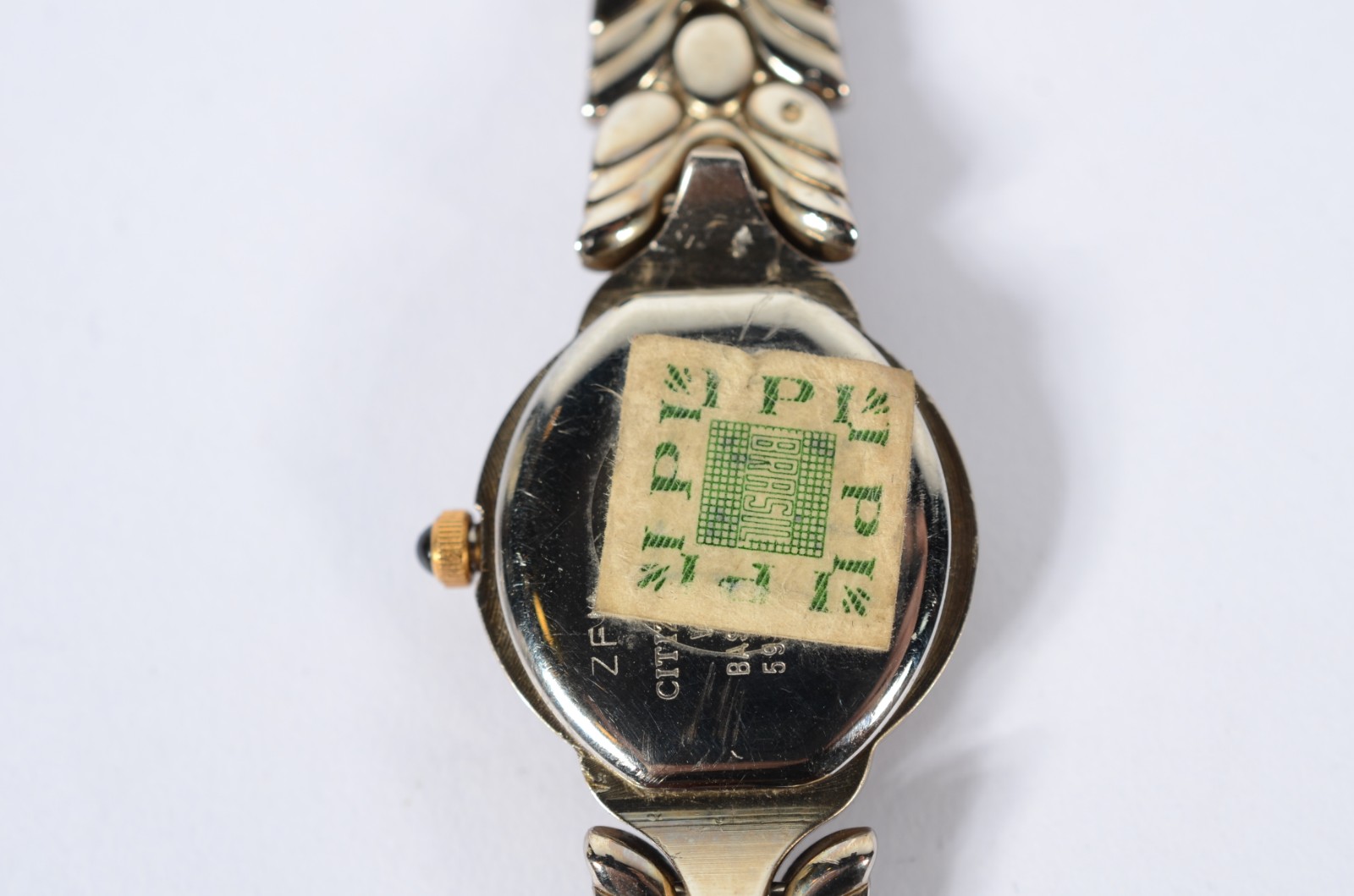 Relógio de pulso feminino, marca Citizen, máquina Japão com pulseira... - foto 5 de 9