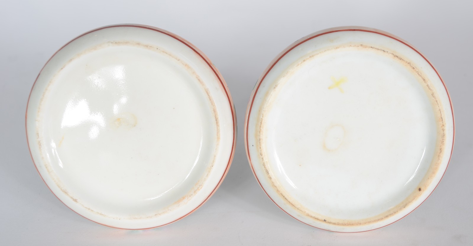 Diversas peças de porcelana oriental, composto de: par de solifleurs... - foto 6 de 11