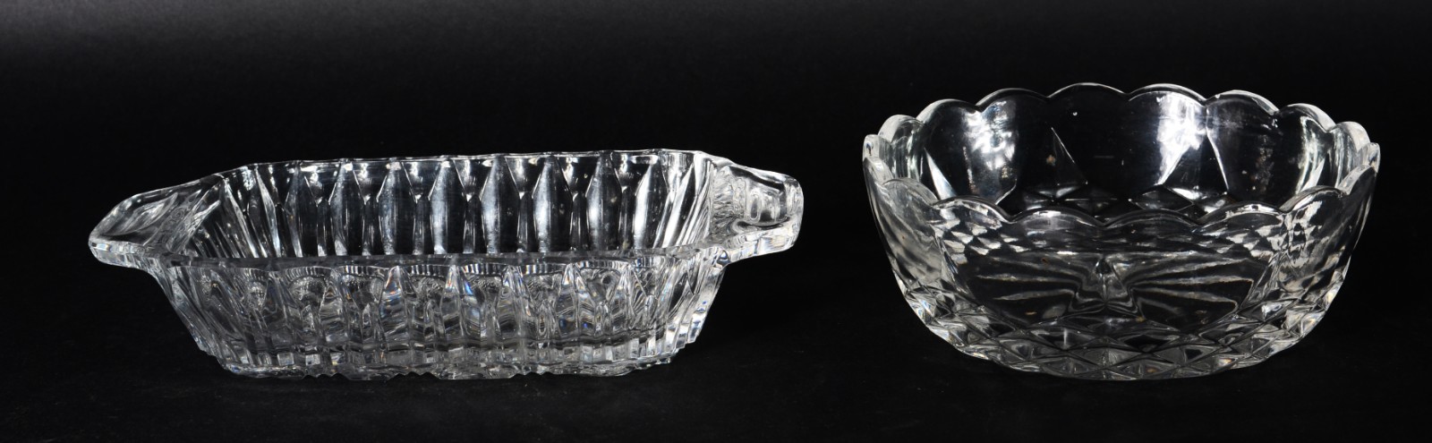 Quatro peças diversas de vidro/cristal, sendo: fruteira, prato, bowl... - foto 6 de 7