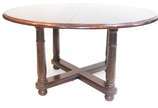 Mesa de jantar de madeira nobre, tampo oval com... - Mesa de jantar de madeira nobre, tampo oval com um tabua extensora (0,50 cm. x 1,40 m.), base com quatro colunas cilíndricas unidas por traves e...