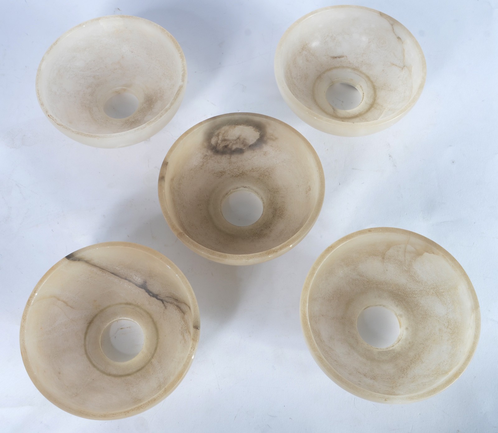 Conjunto com 5 cúpulas de alabastro para apliques. - foto 1 de 5