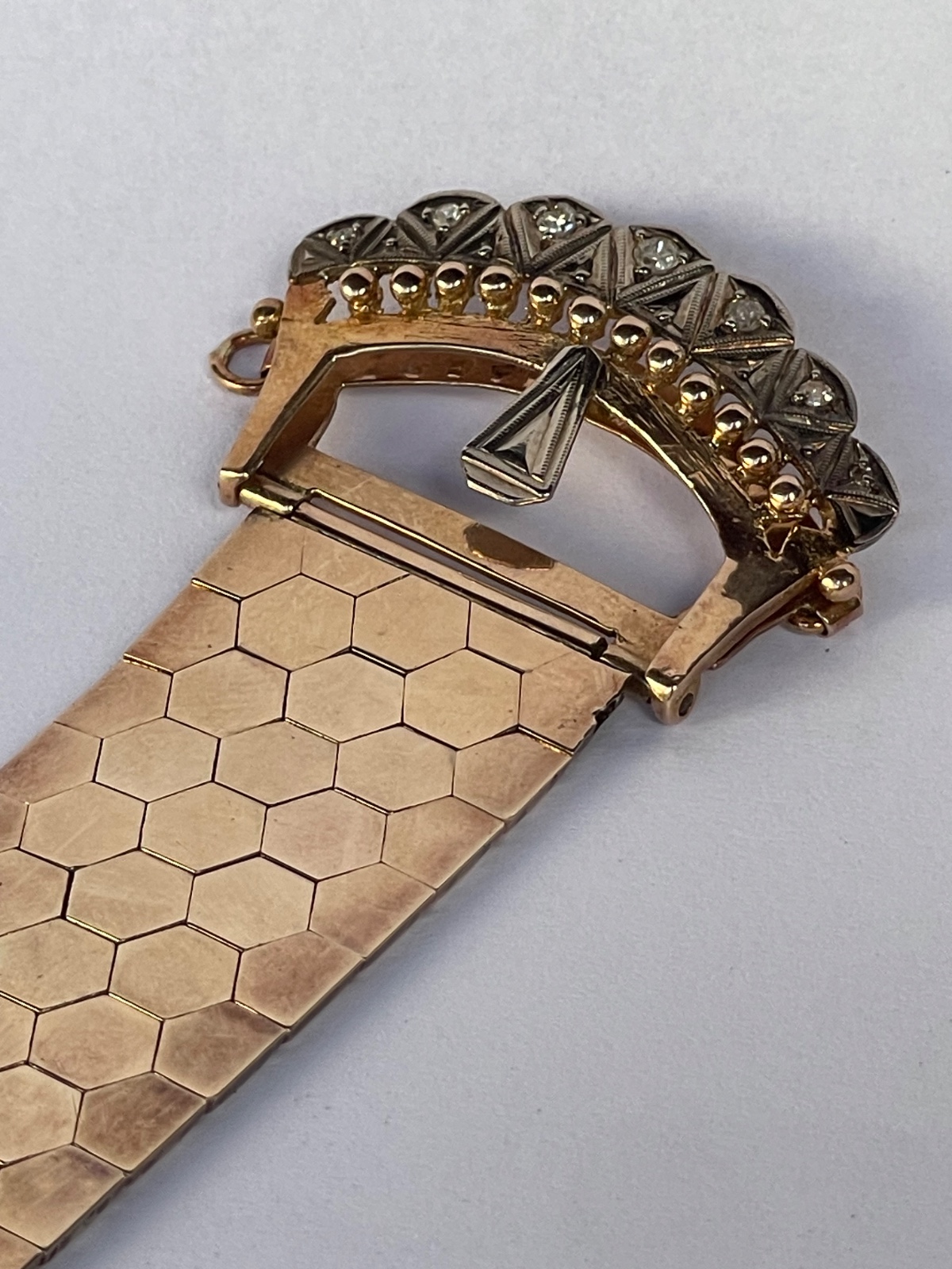 Pulseira de ouro 18 k., feitio fivela, contraste 720 mls com... - foto 1 de 9