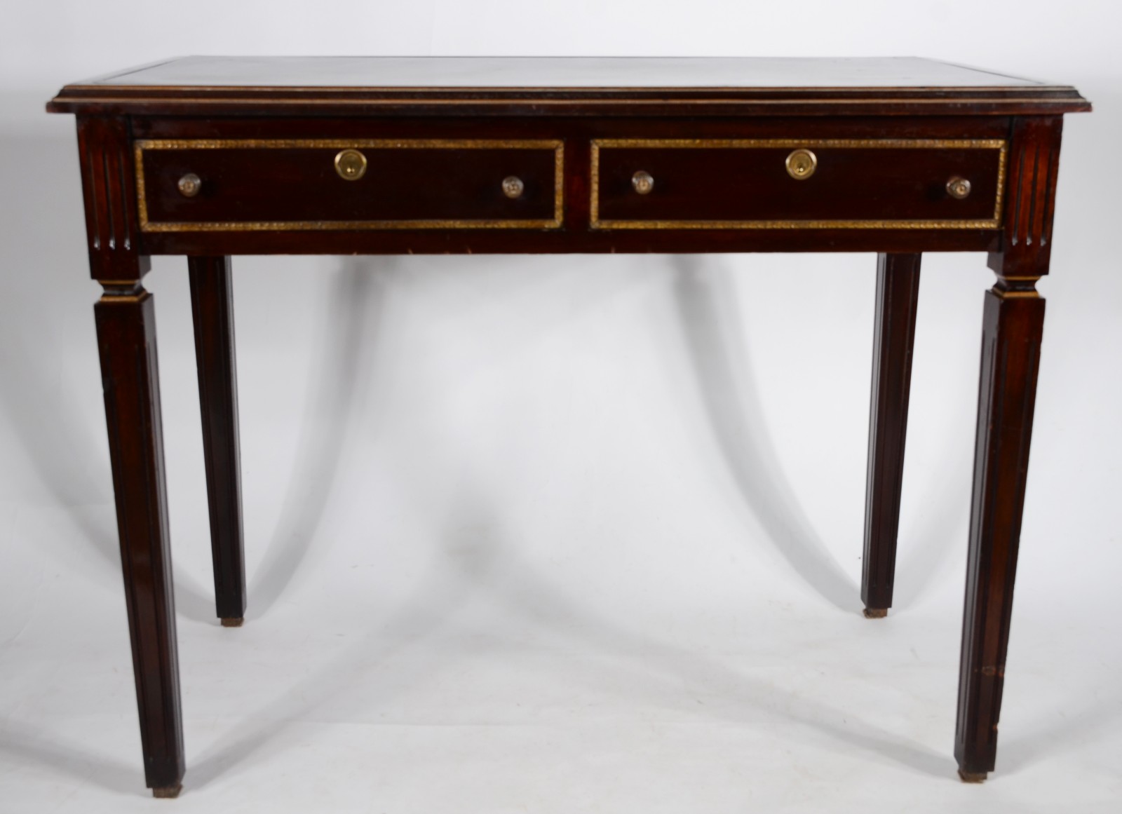 Mesa para escritório de madeira nobre, tampo retangular forrado em... - foto 1 de 10
