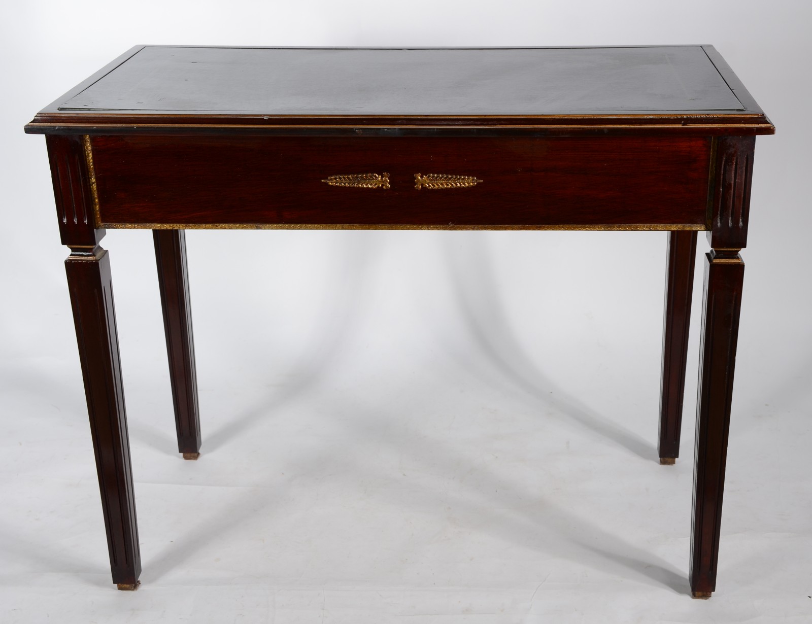 Mesa para escritório de madeira nobre, tampo retangular forrado em... - foto 10 de 10