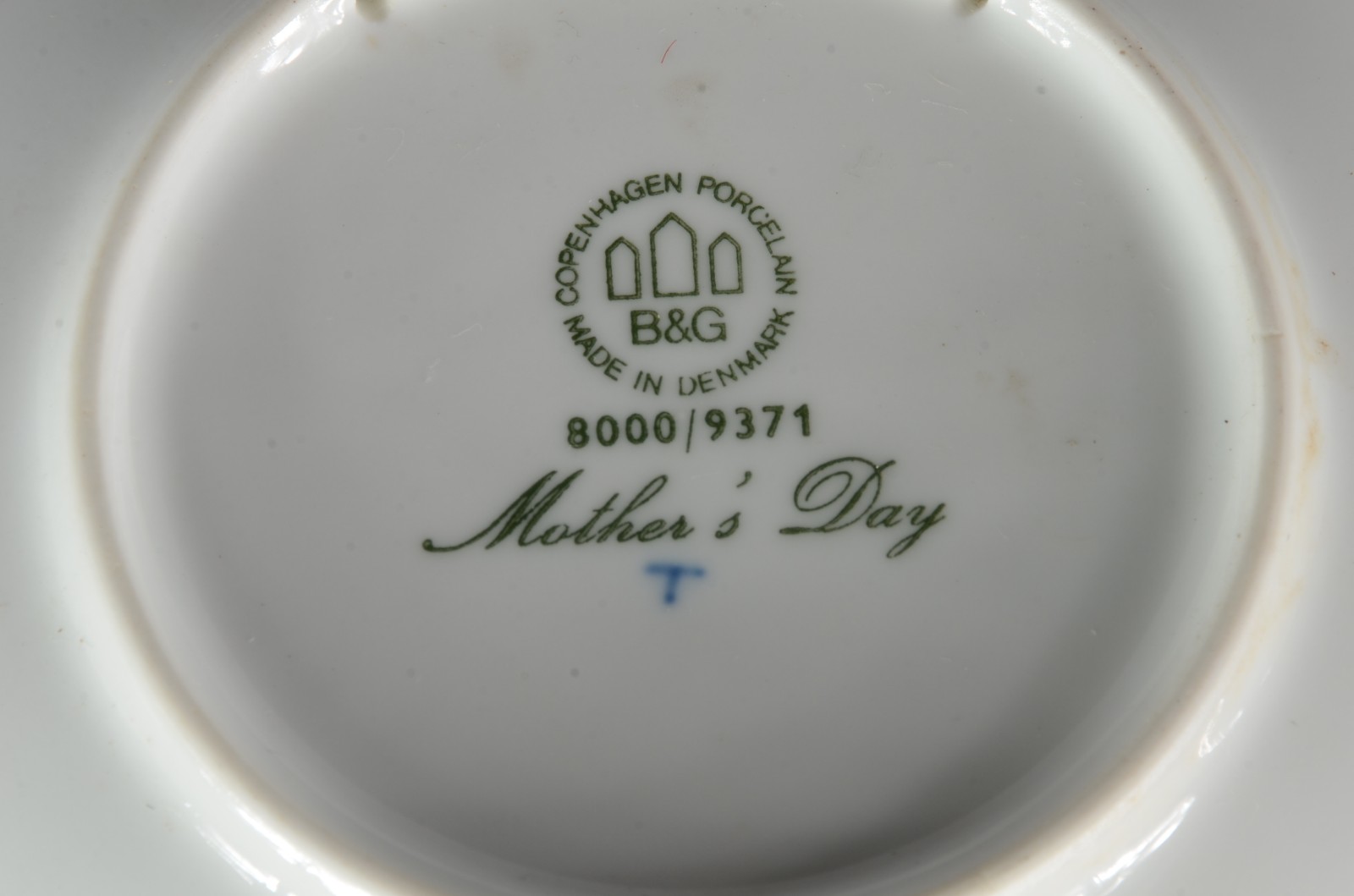 Quatro pratos de porcelana dinamarquesa B&G, edição limitada "Mothers... - foto 10 de 11