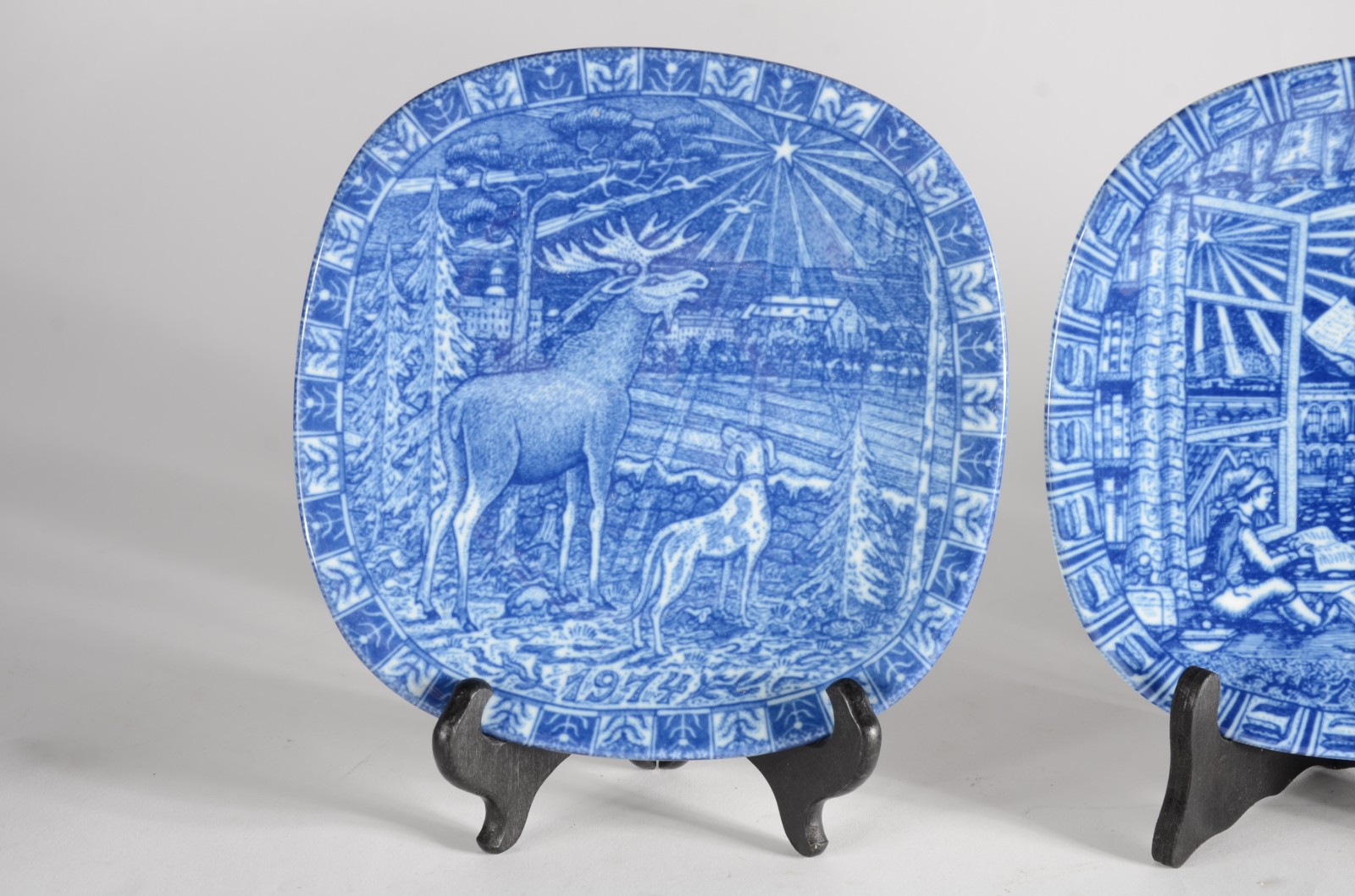 Quatro pratos com edição limitada, de porcelana sueca dos anos... - foto 2 de 7