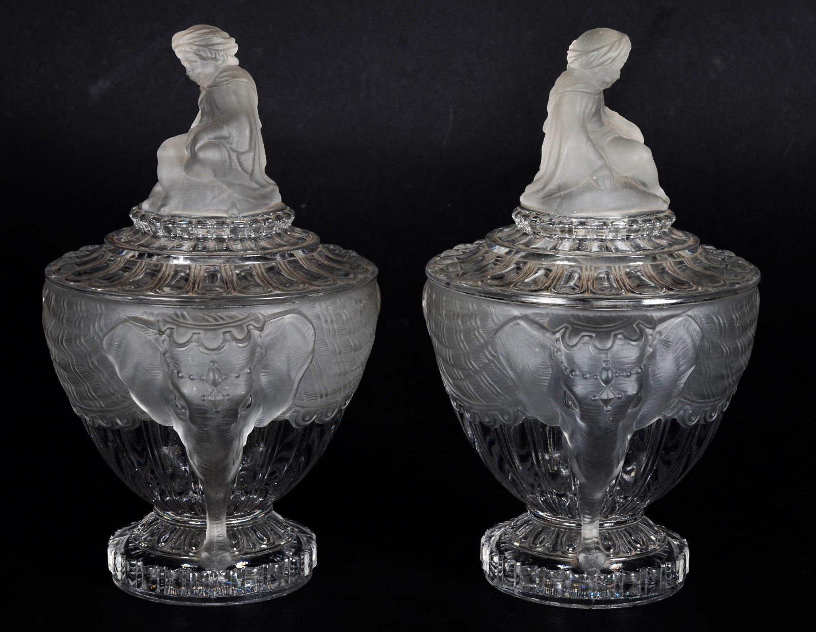 Baccarat (1764), Le Cornac Drageoir - foto 2 de 7