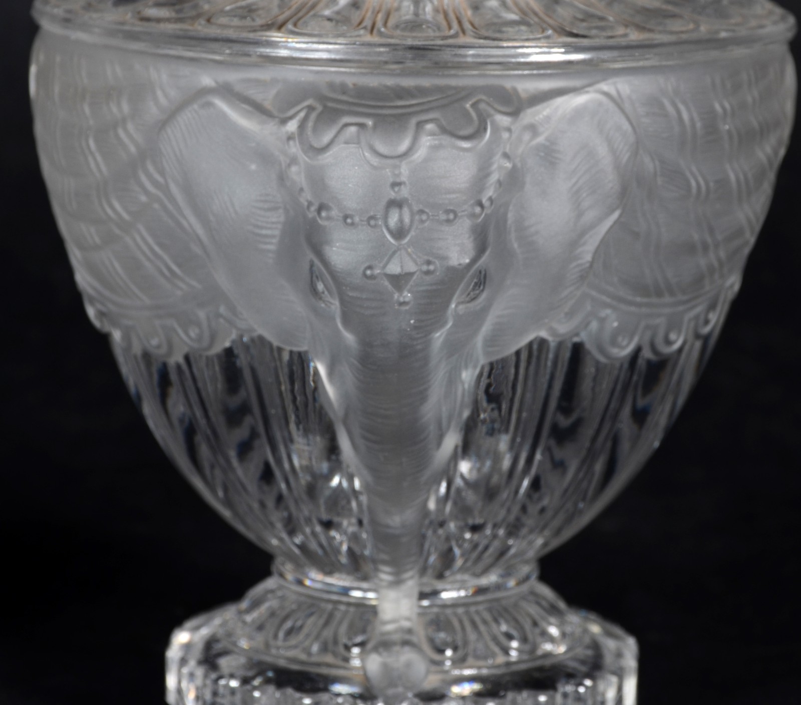 Baccarat (1764), Le Cornac Drageoir - foto 3 de 7