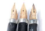 PARKER,  - Três canetas americanas de prata Sterling, bico de pena.
