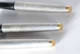 PARKER,  - Três canetas americanas de prata Sterling, bico de pena.