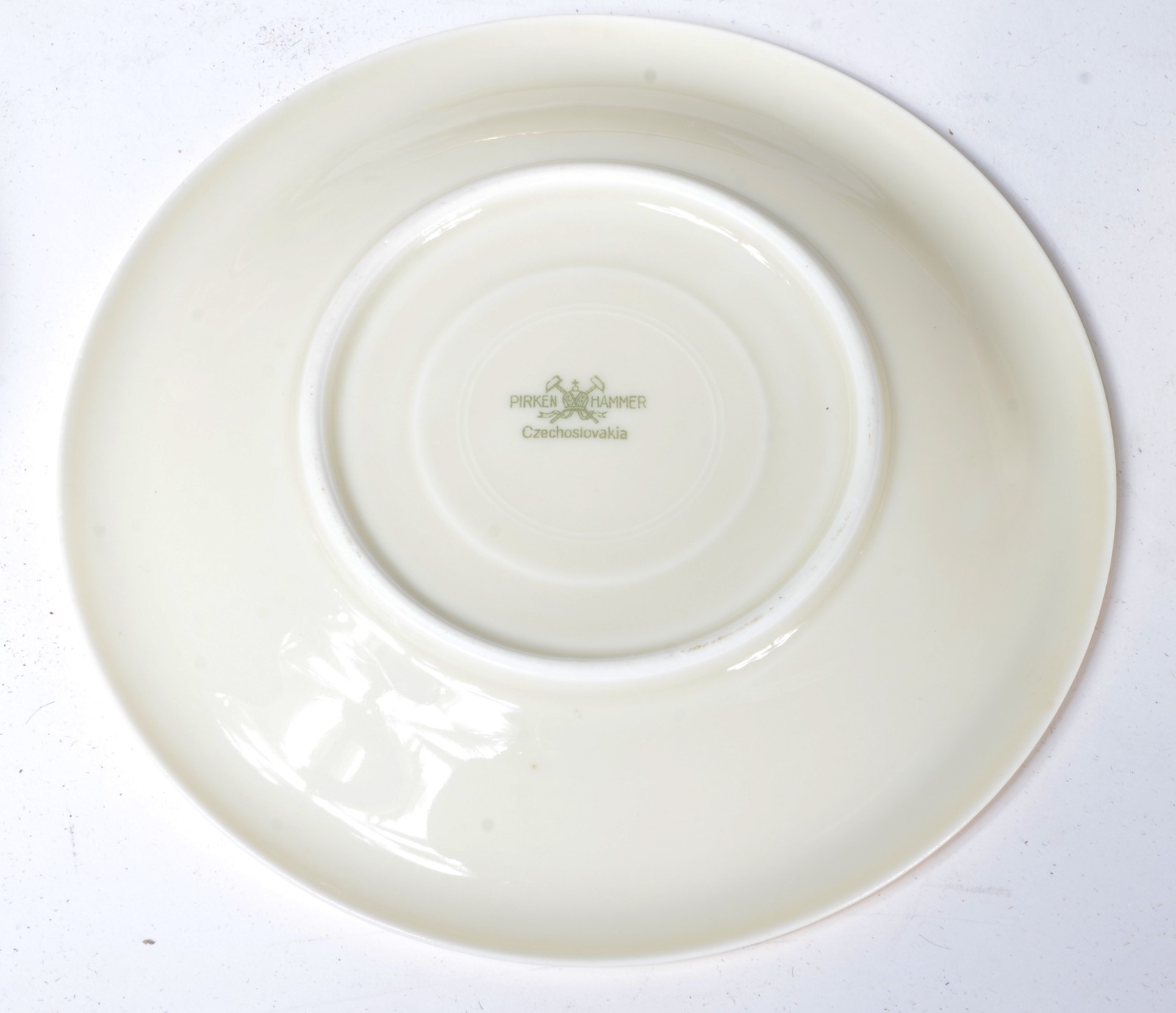 Conjunto de porcelana tcheca, composto de: 10 xícaras de chá com... - foto 4 de 8