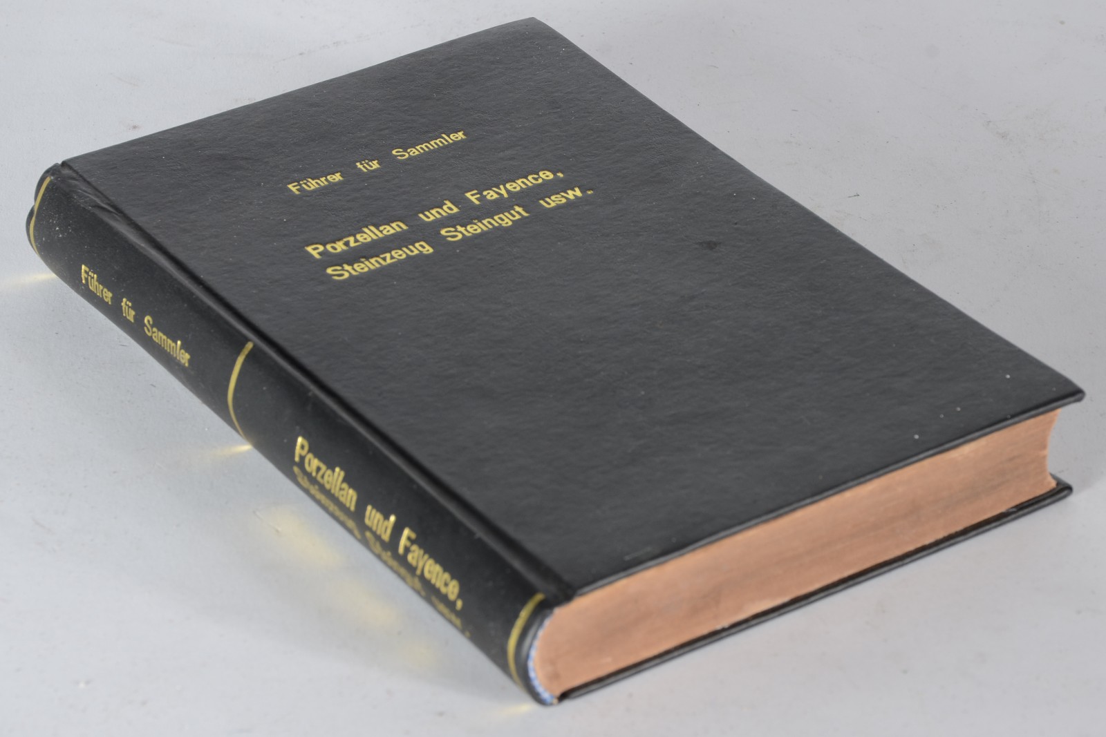 Livro Fuhrer Fur Sammler Porzellan und Fayence Steinzeug Steingut... - foto 1 de 5