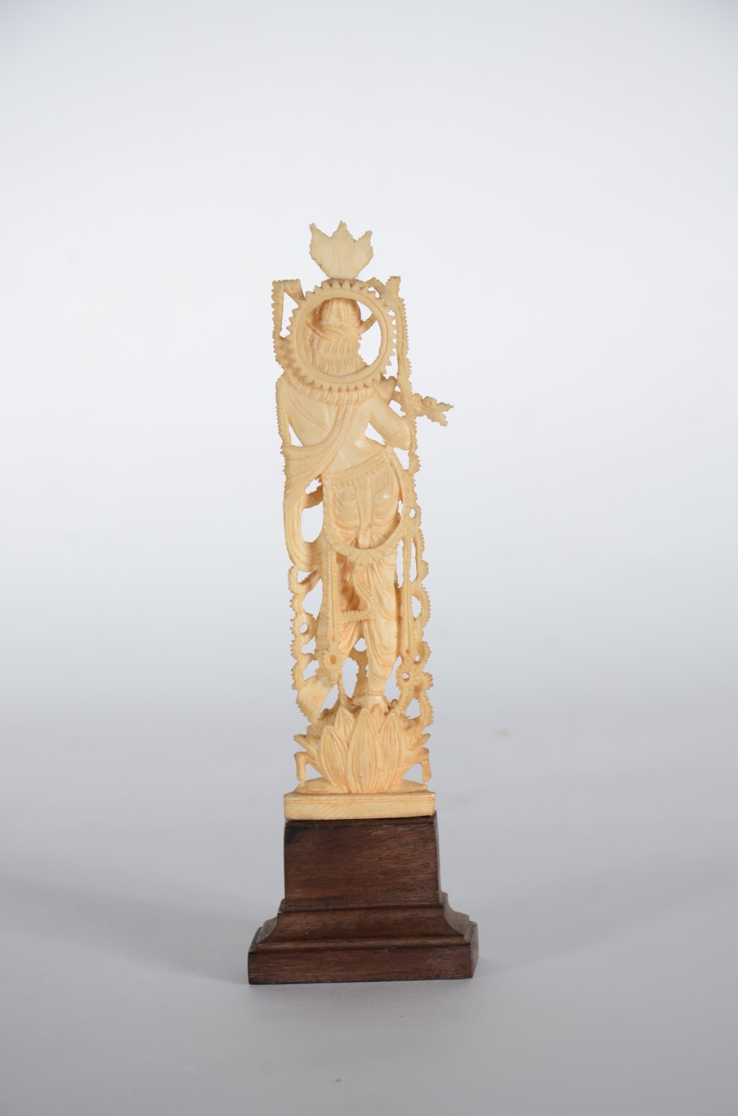 Figura indiana esculpida em marfim, base de madeira. - foto 4 de 5