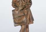 Estatueta russa de bronze representando menina ... - Estatueta russa de bronze representando menina com pasta escolar.