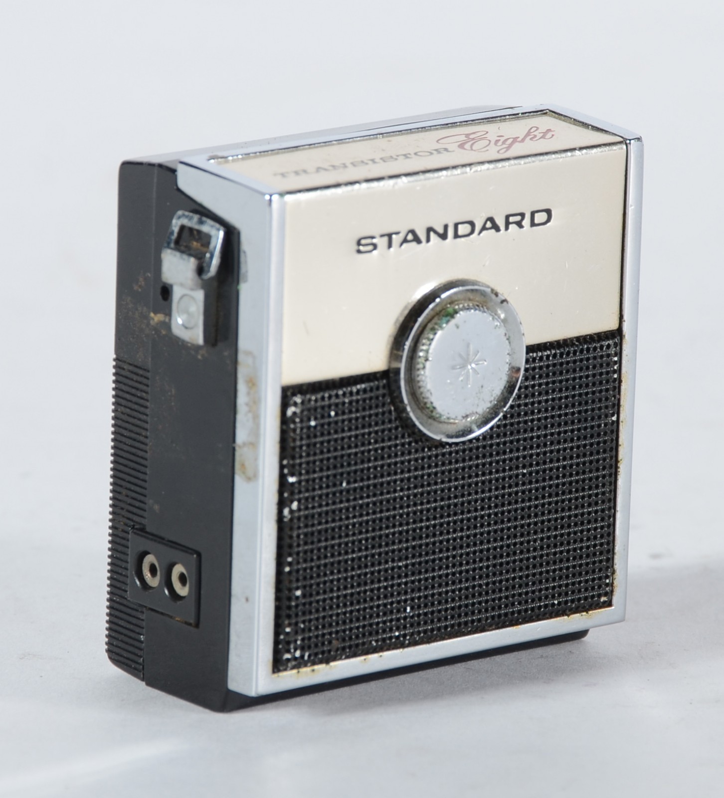 Miniatura de rádio, modelo SR H437. - foto 2 de 7