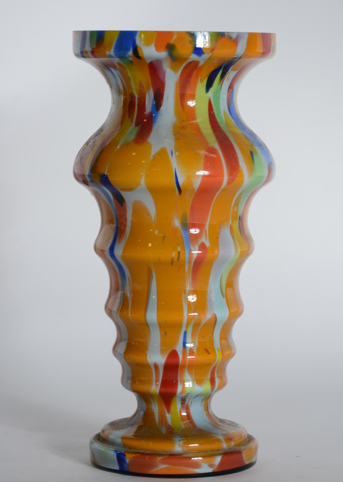 Vaso de vidro tcheco mesclado "Kralik glass". - foto 1 de 3