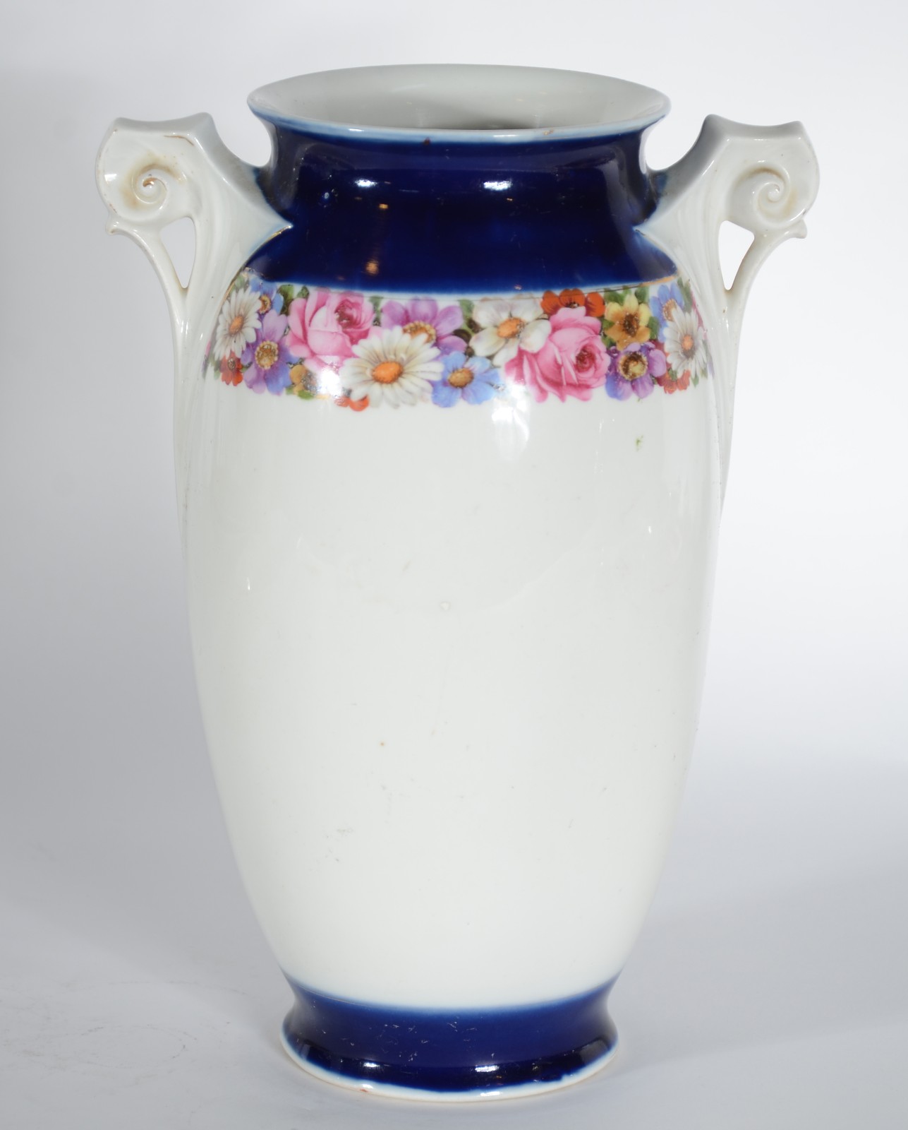 Vaso com alças de porcelana, base e borda com tarja azul cobalto e... - foto 1 de 4