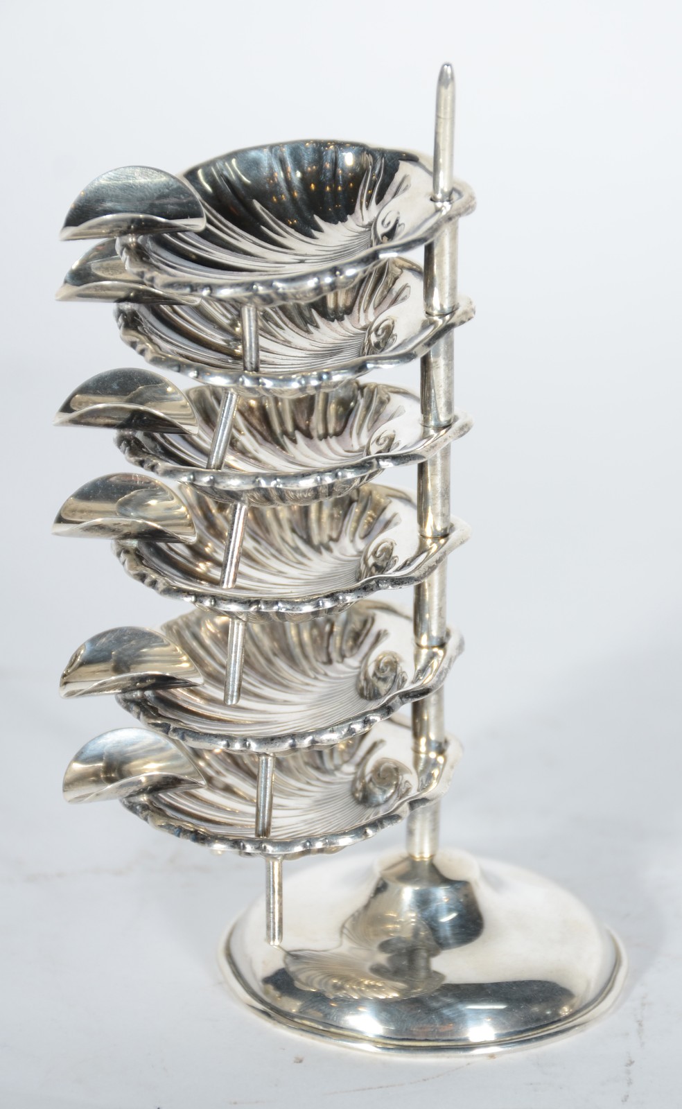 Conjunto com 6 cinzeiros individuas com suporte de prata Sterling... - foto 1 de 6