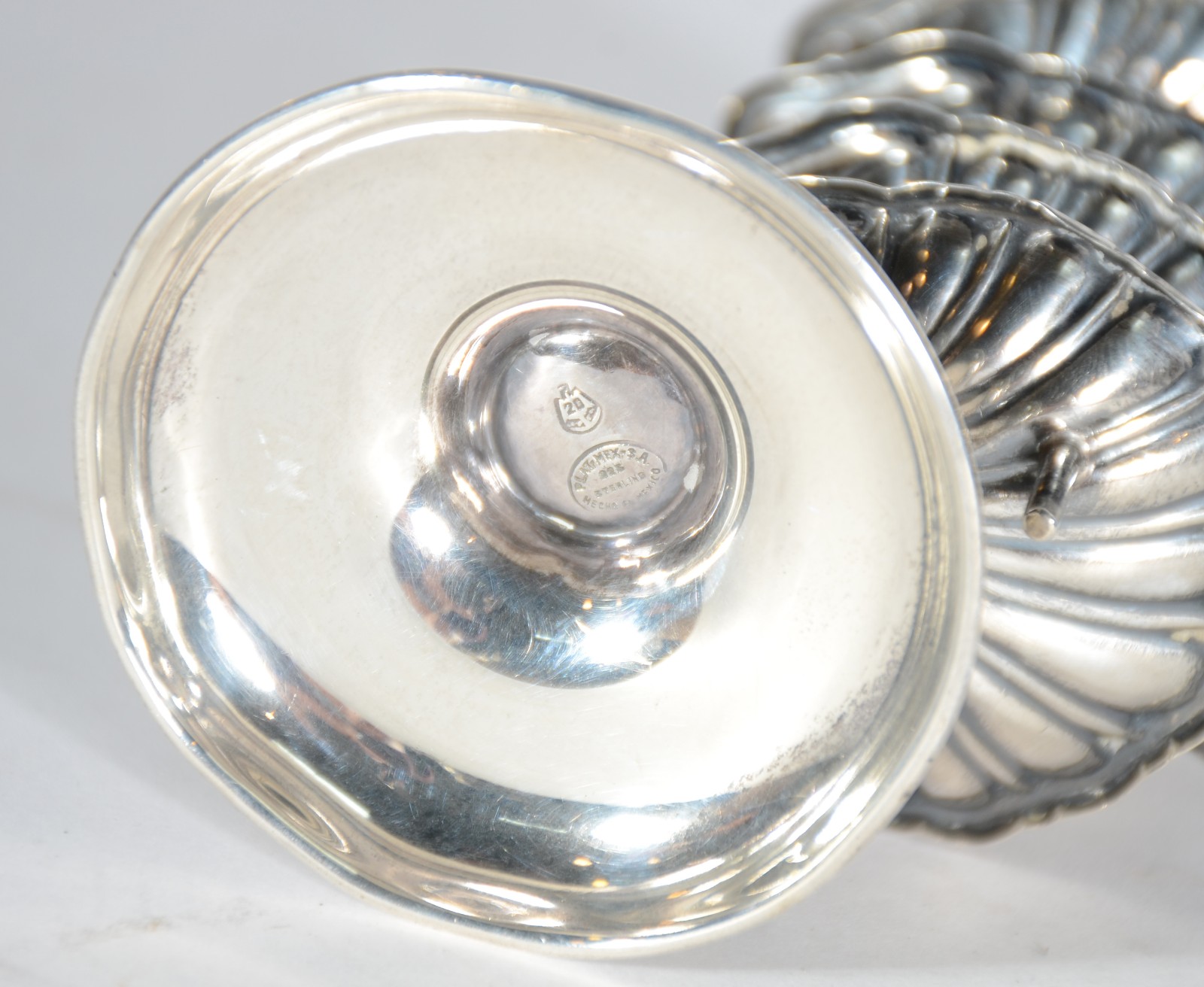 Conjunto com 6 cinzeiros individuas com suporte de prata Sterling... - foto 6 de 6