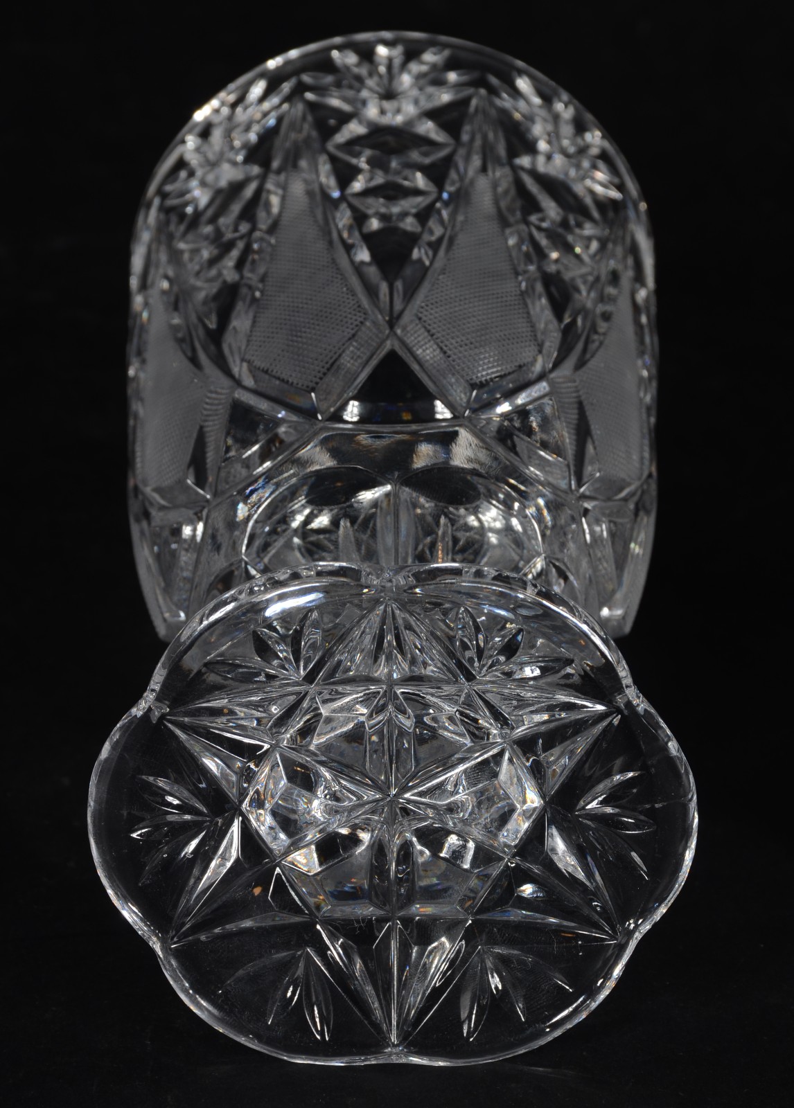 Bomboniere de cristal lapidado. - foto 4 de 6