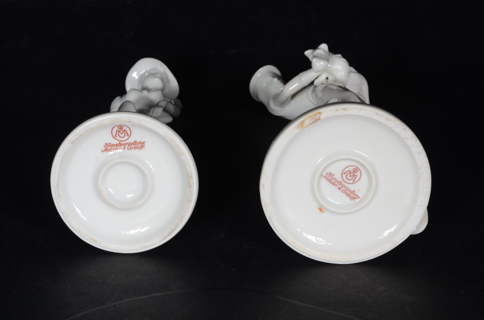 Par de esculturas de porcelana alemã branca Kunstporzellane... - foto 7 de 8