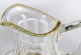 Parte de serviço de cristal tcheco com borda em... - Parte de serviço de cristal tcheco com borda em tarja dourada, composto de: 3 taças para champagne, 1 para vinho branco, 7 copos para água, 4 pa...